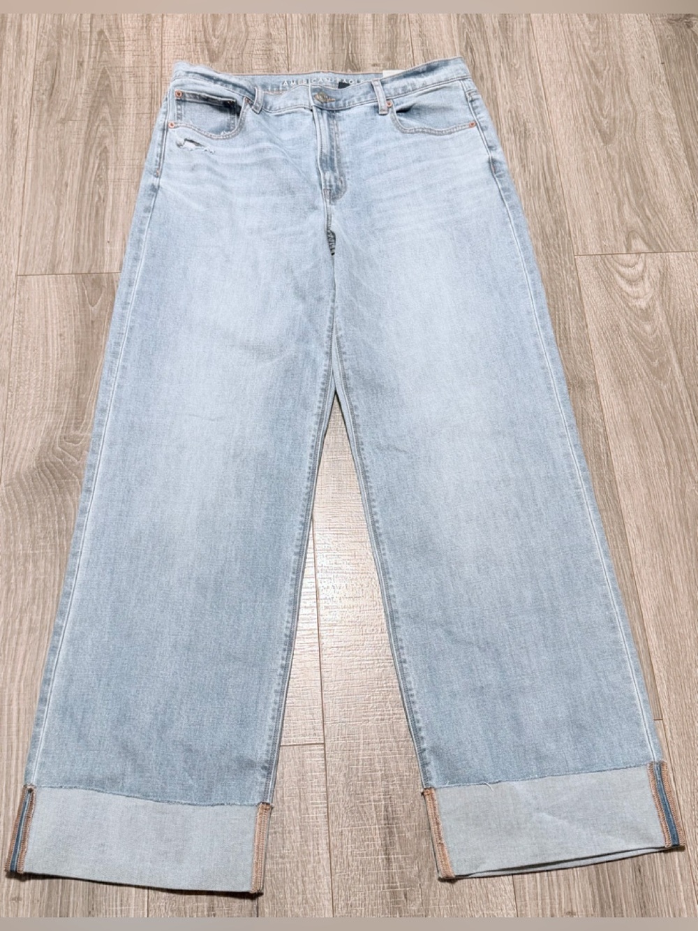 New with tags American Eagle Jeans size 12 Long 31 W